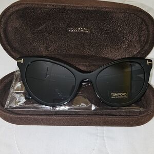 Tom Ford Black cat eye Sunglasses
